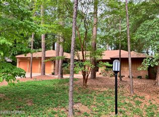 95 Merion Cir, Pinehurst, NC 28374