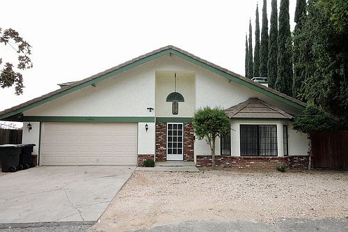 1st image of 33160 Greenwood Dr
