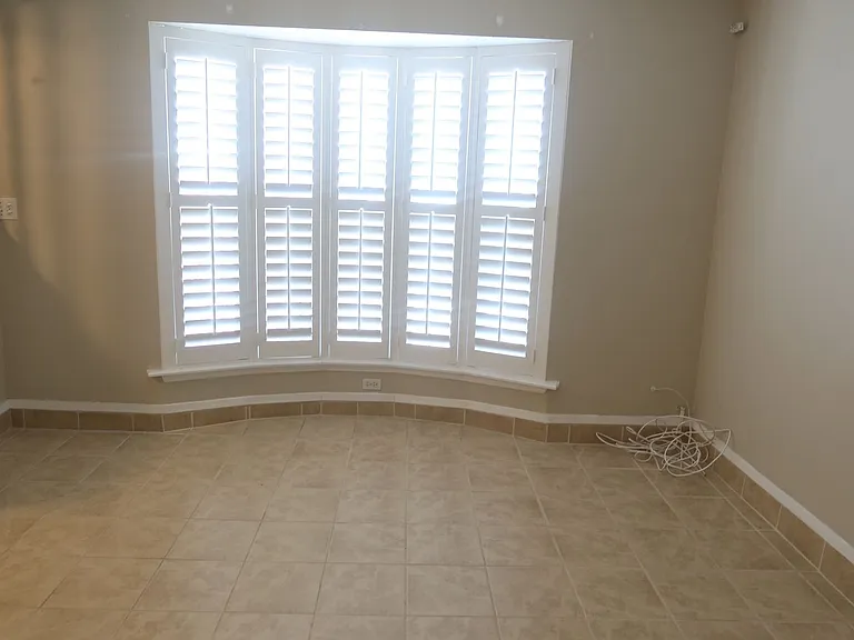 10345 Biscaine St — Photo 4