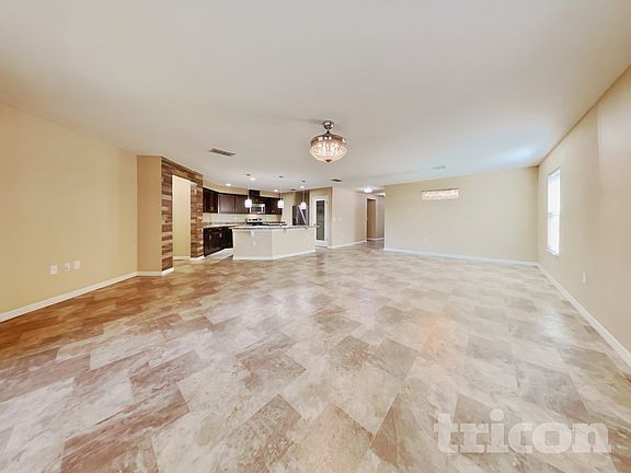 4th image of 7274 Somerset Pond Dr
