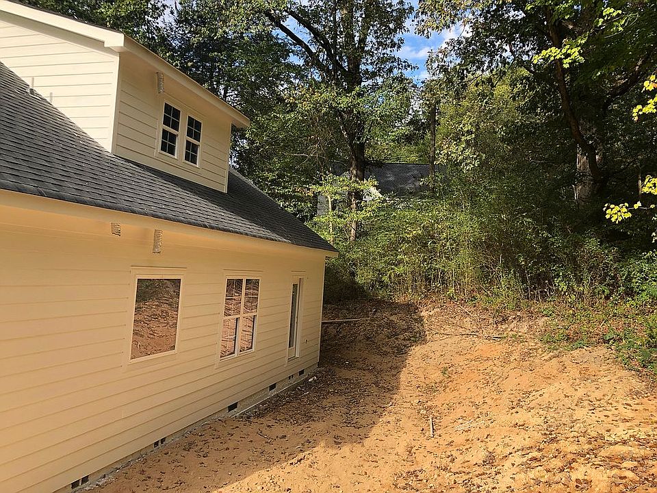2nd image of 100 Goodson Ave