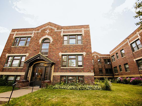 2nd image of 119 W 33rd St #112