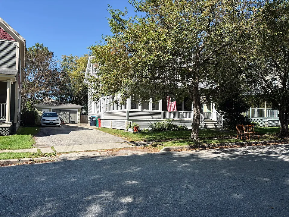 51 S Main St #2