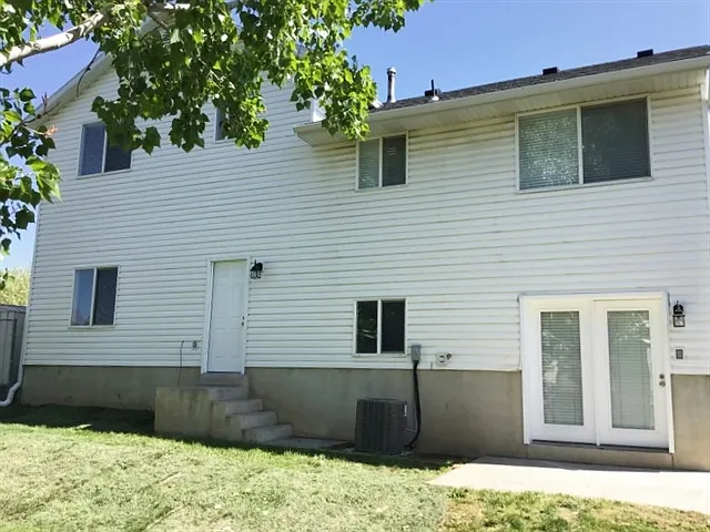 2702 W 4200 S — Photo 15