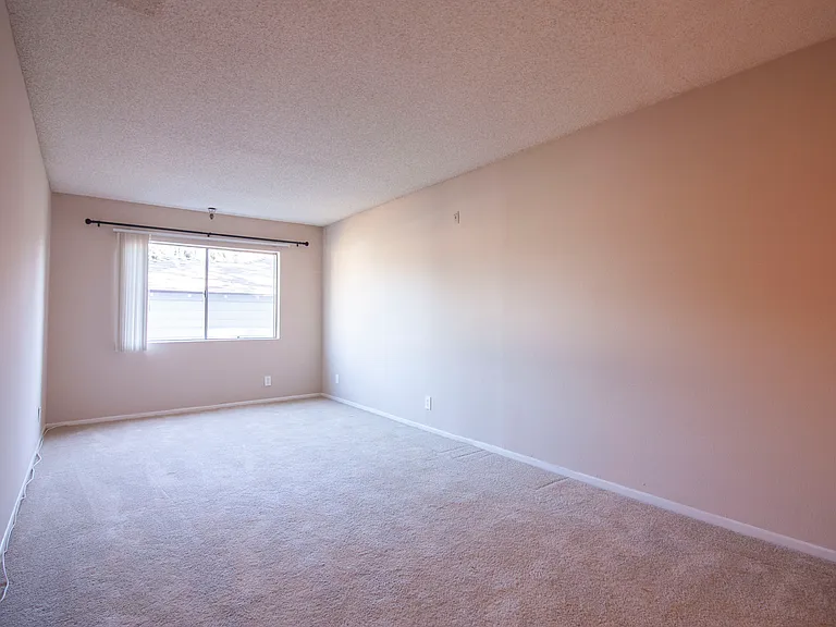 Huge bedroom