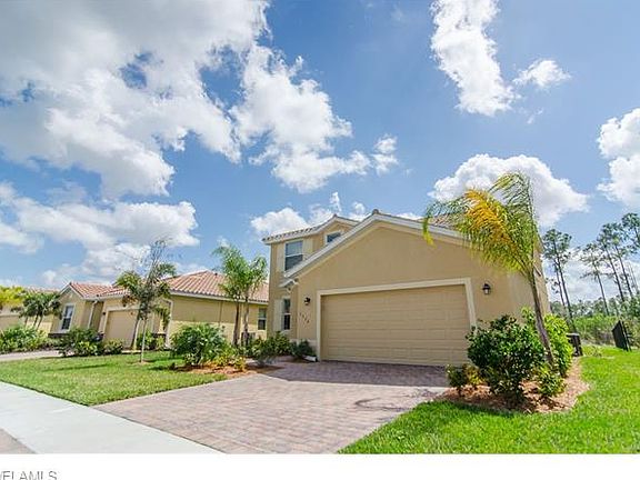 3rd image of 2524 Laurentina Ln