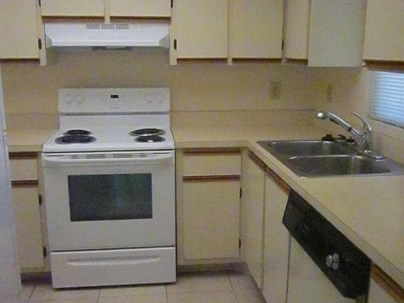 5th image of 1536 SE Royal Green Cir APT G203