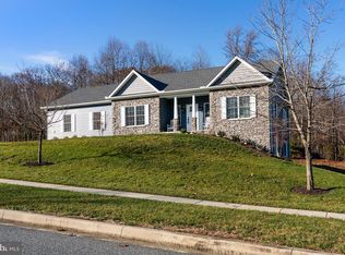7 Autumn Woods Dr, Elkton, MD 21921