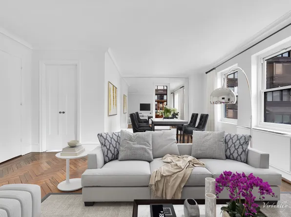 465 Park Avenue image 3 of 10