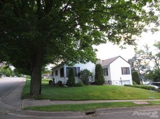 617 Hickory St, Marathon, WI 54448