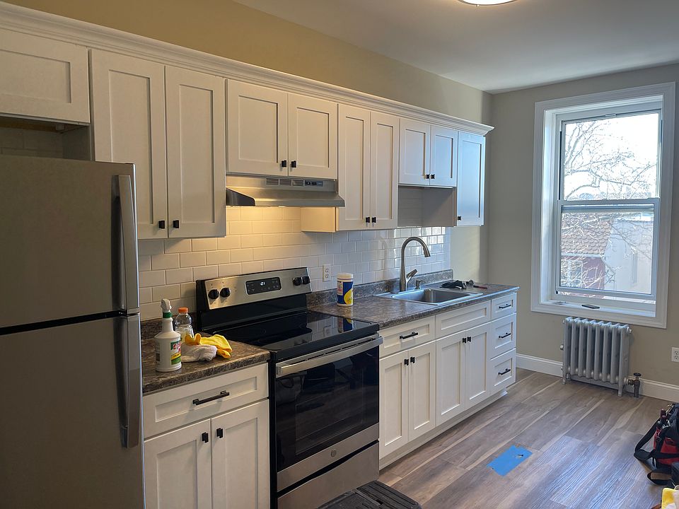 1st image of 2161 E 2nd St APT 2