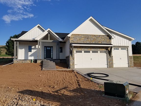 2nd image of 4672 Mariana Hills Cir