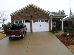 130 Countryside Ct, Woodstock, GA 30189