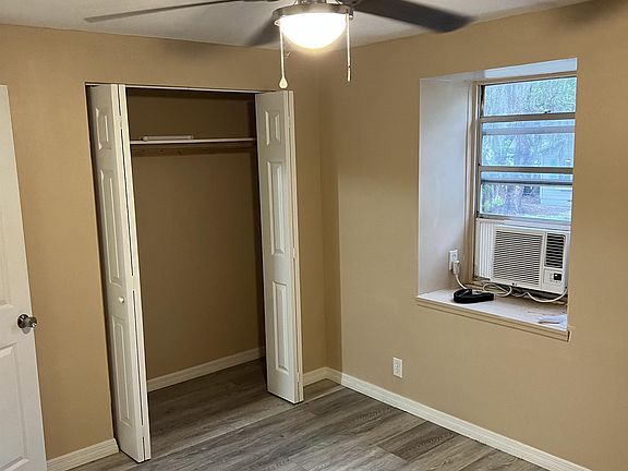 5th image of 1618 E Concord St #1620