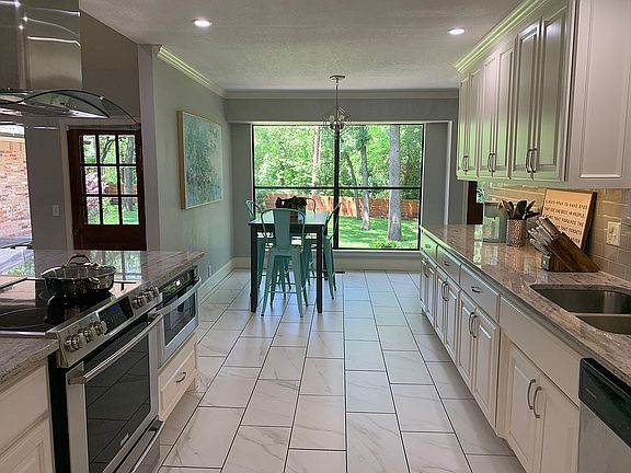 3rd image of 3701 Cactus Dr