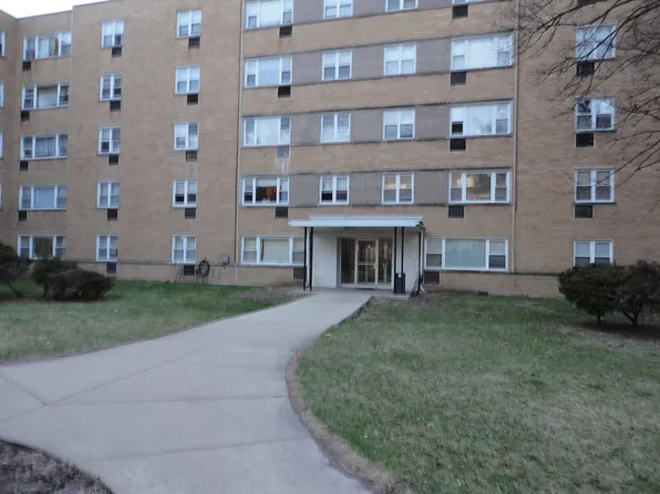 (undisclosed Address), Chicago, IL 60659