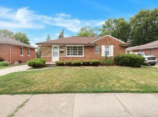 22605 Oconnor St, Saint Clair Shores, MI