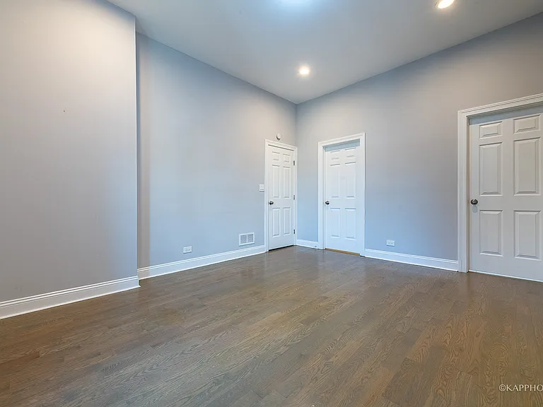 1620 W Warren Blvd #2F — Photo 17