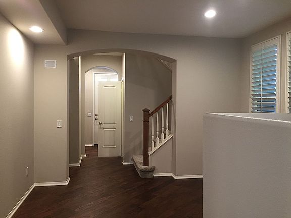 2nd image of 28829 Sarasota Ln