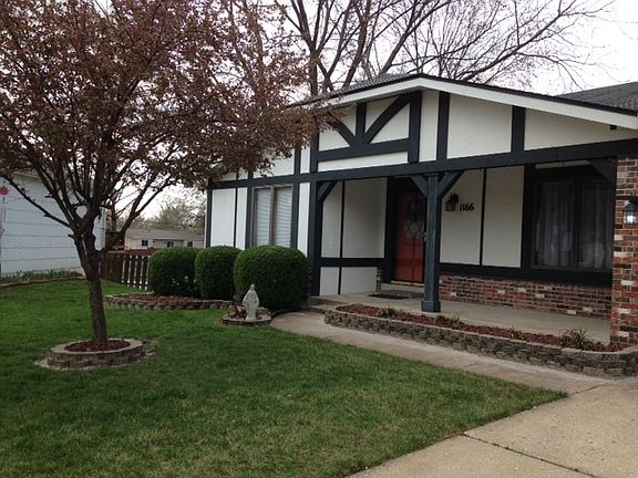 2nd image of 1166 Holly River Dr