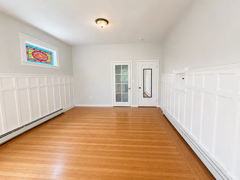 148 Doyle Ave #1R — Photo 4