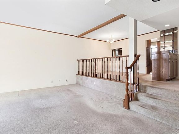 5th image of 13434 Moorpark St APT 2