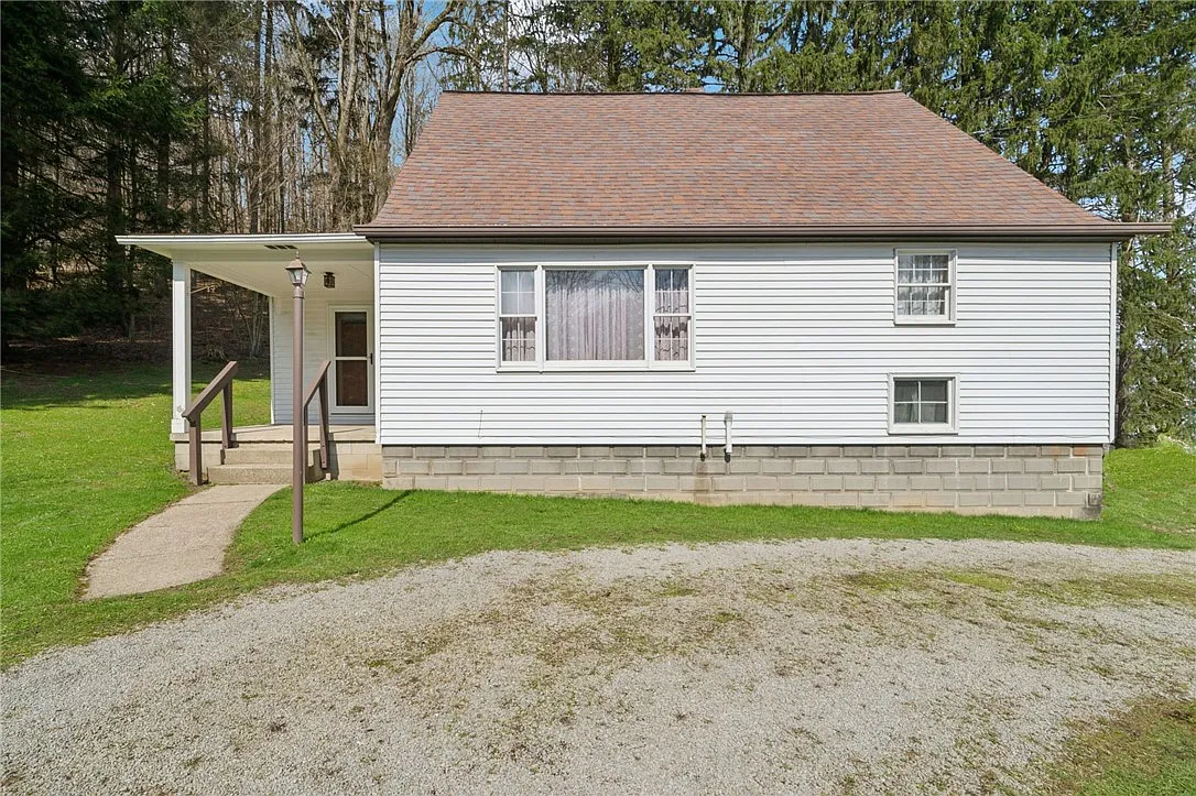 161 Millertown Rd photo 1