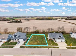 1024 Nordland Dr #67, Stoughton, WI 53589