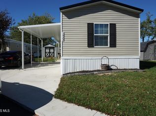 1922 Camden Dr, Findlay, OH 45840