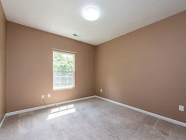 11614 Hinkley Dr — Photo 5
