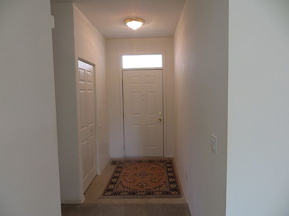 3rd image of 172 Enfield Ln