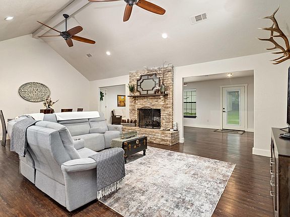 2nd image of 13360 Craig Ln