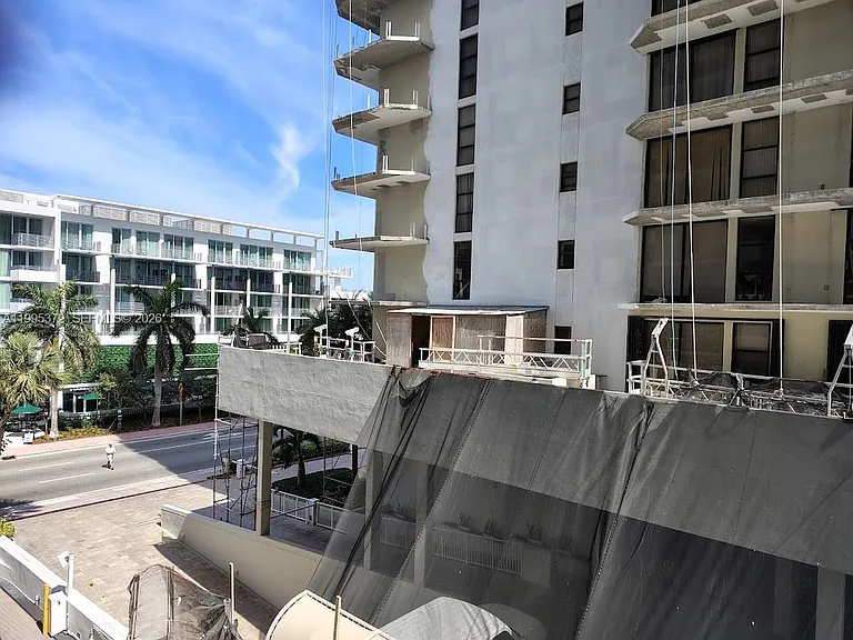 6039 Collins Ave #407 — Photo 17