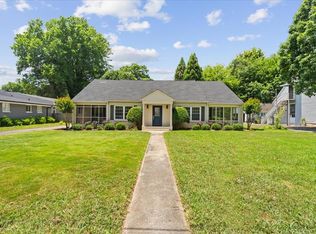606 Valley Dr, Dalton, GA 30720