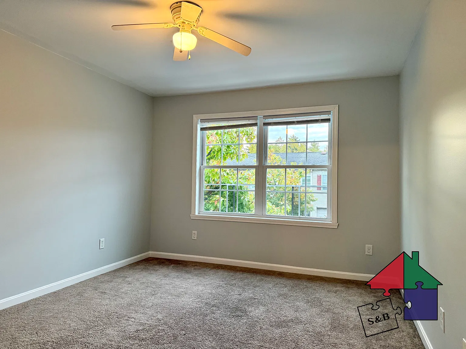 3 bed, 2.5 bath, $2,395 — Photo 2