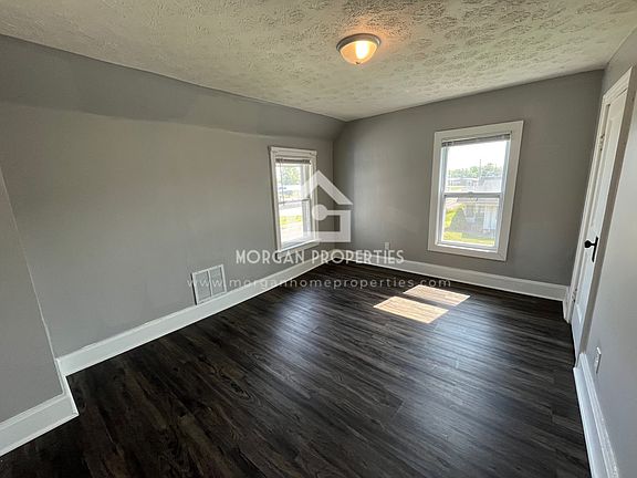 5th image of 1403 W Memorial Dr #B