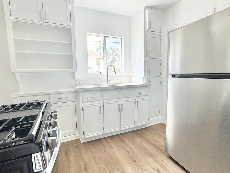 1765 Westmoreland Blvd — Photo 1