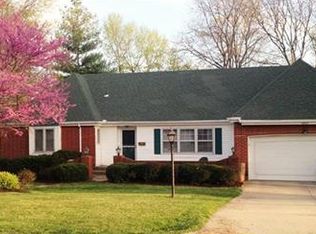 3605 NE Shady Lane Dr, Gladstone, MO 64119