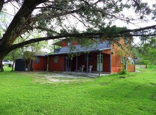 18134 Texas Highway 127, Sabinal, TX 78881