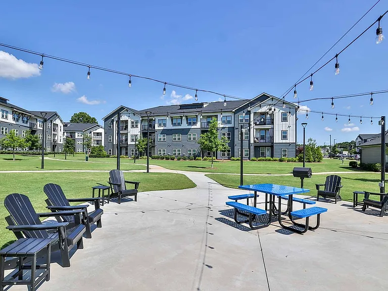 The Aster Apartments — Photo 32