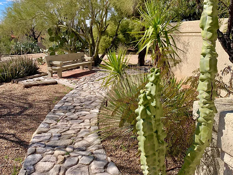 1781 E Rio De La Loma — Photo 2