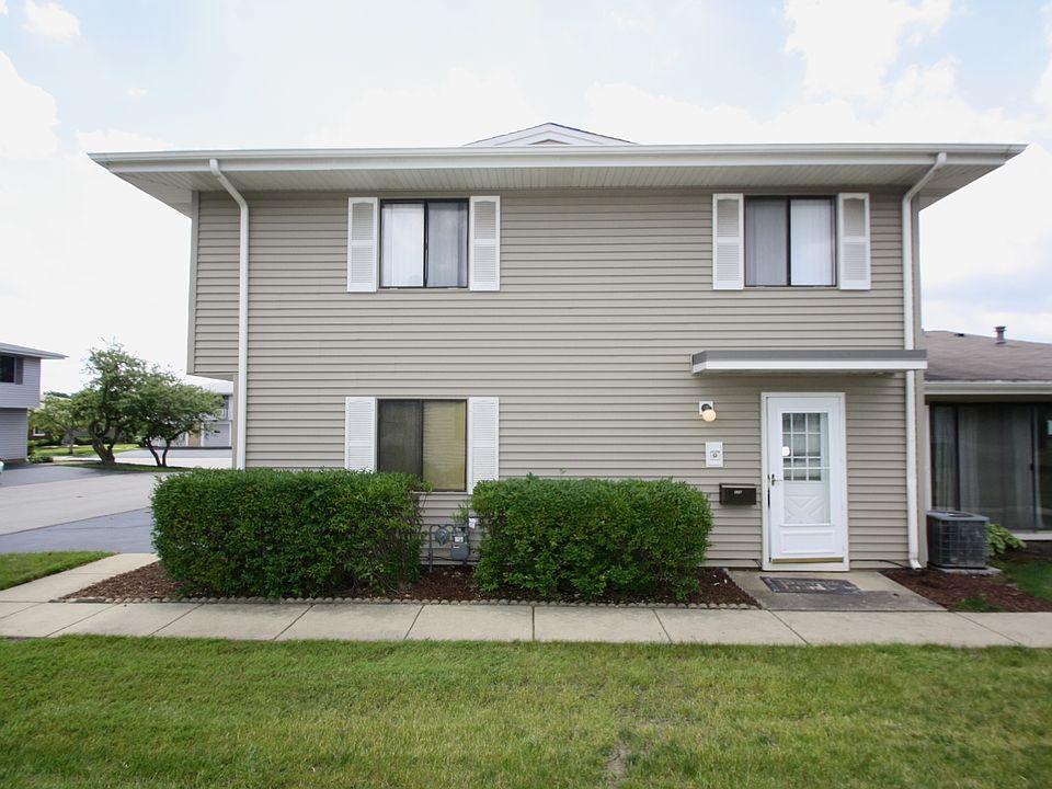 1st image of 226 Covehill Ct #0