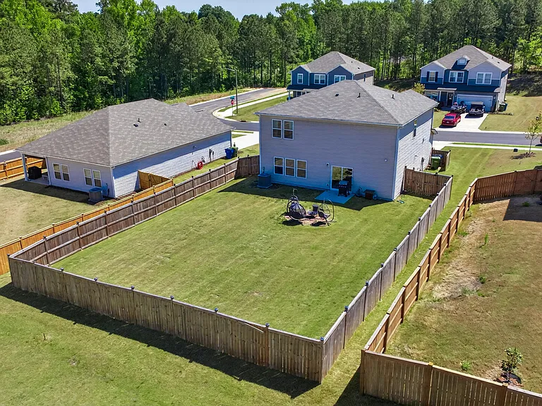 676 Winesap Dr — Photo 36