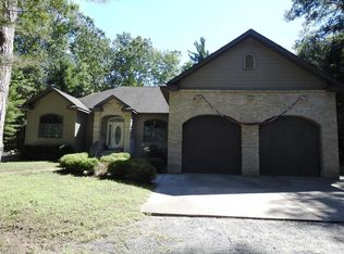 5593 W Longbridge Rd, Pentwater, MI 49449