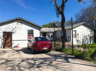 204 E 7th St, Camp Wood, TX 78833