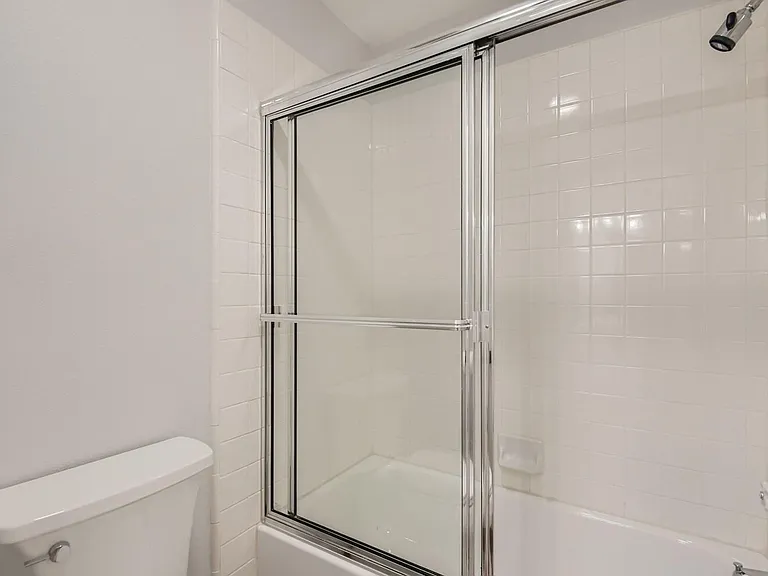2 Golden Eagle Ct — Photo 14