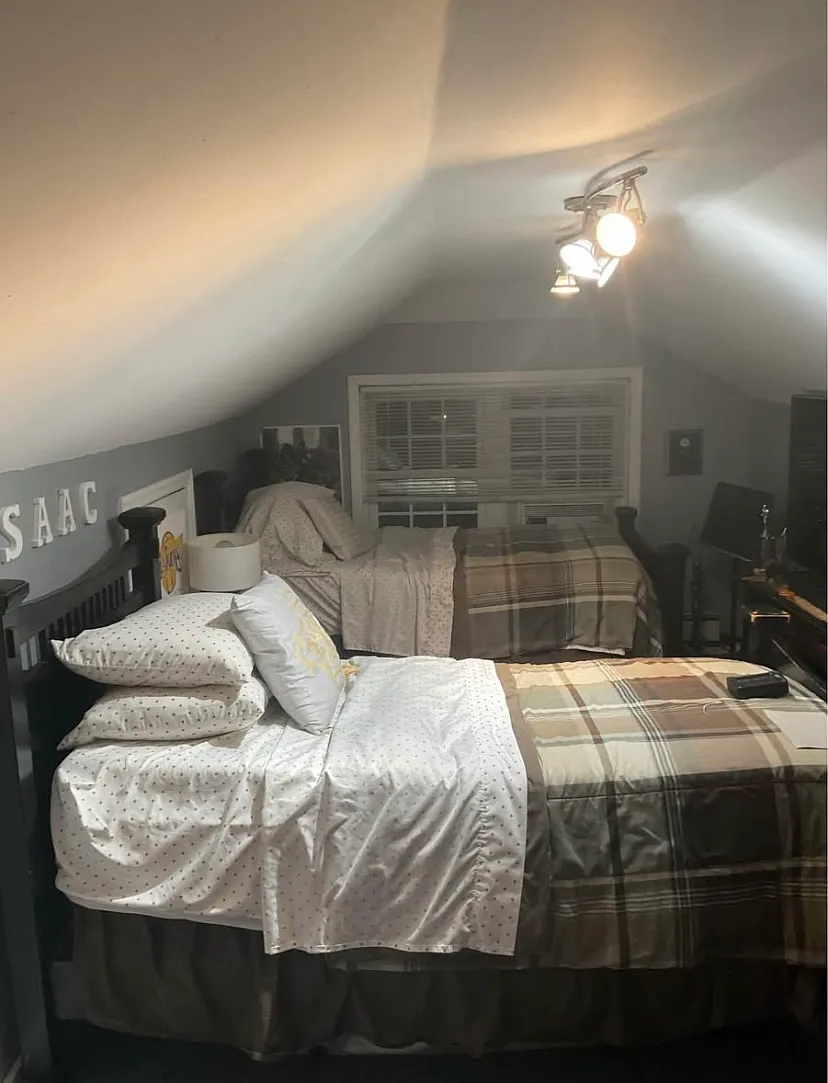 3 bed, $3,300 — Photo 3