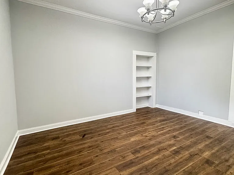 502 S Center St #C — Photo 7
