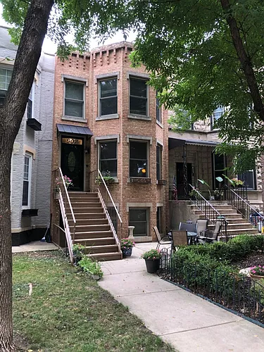 907 S Bishop St Photo 1