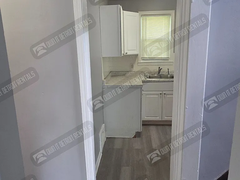 19759 McCormick St — Photo 20